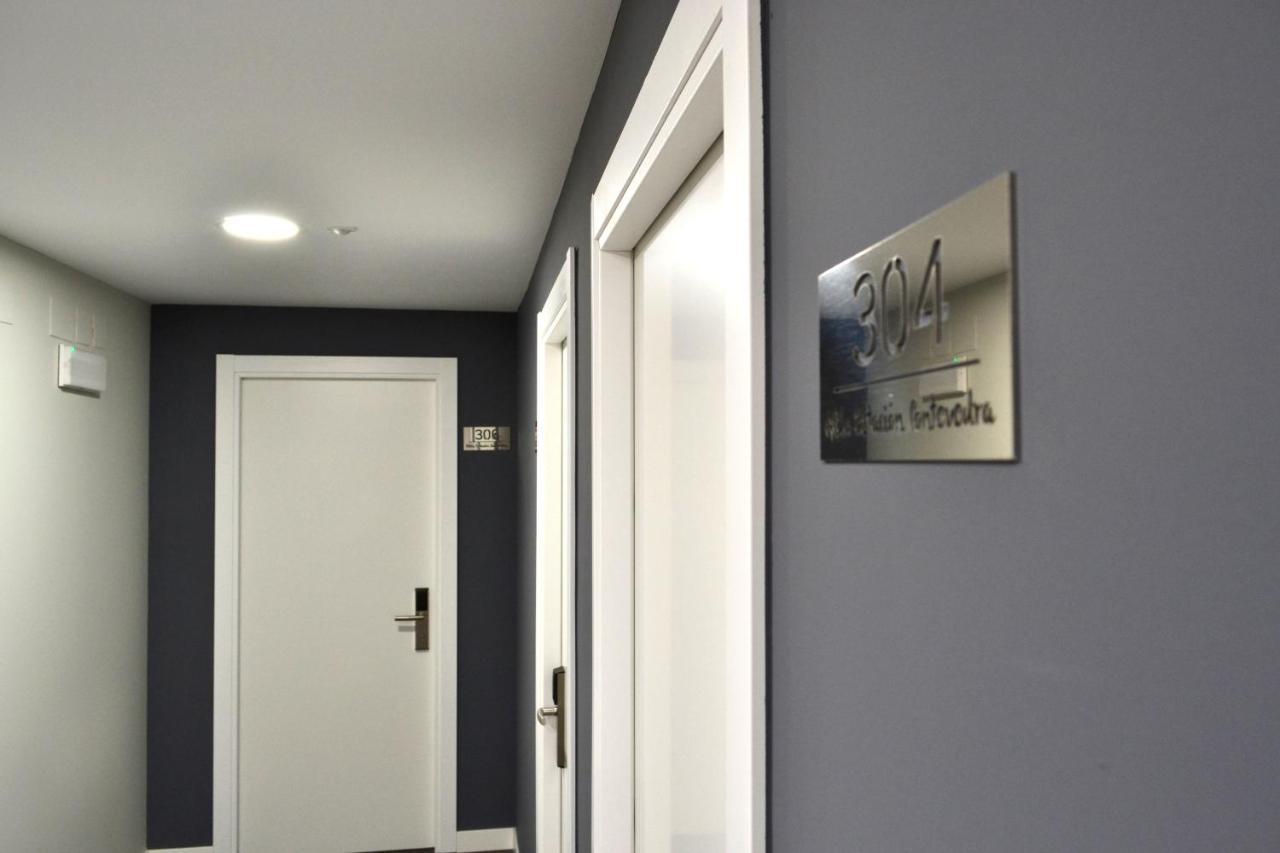 Hotel Alda Estacion Понтеведра Екстериор снимка