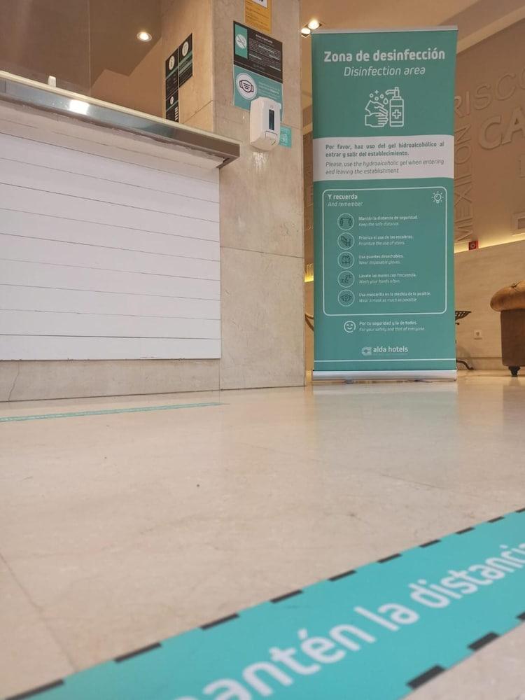 Hotel Alda Estacion Понтеведра Екстериор снимка